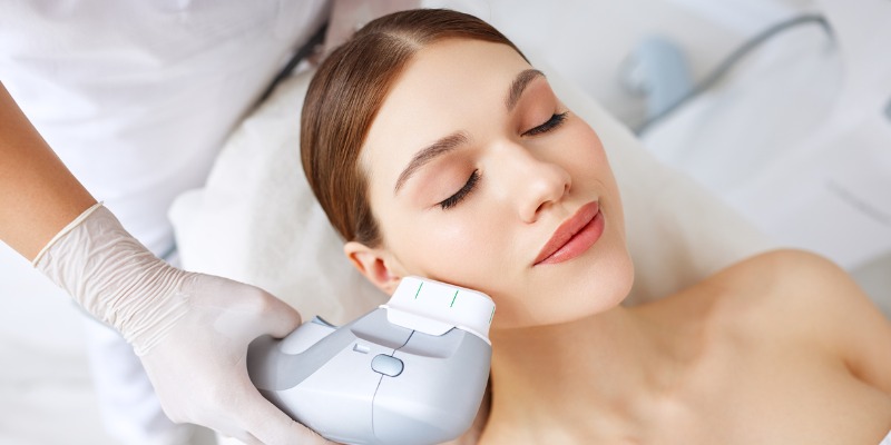 How Fat Freezing and HIFU Work Together? 4 book a personalised consultation of Fat Freezing and HIFU Together Brighton